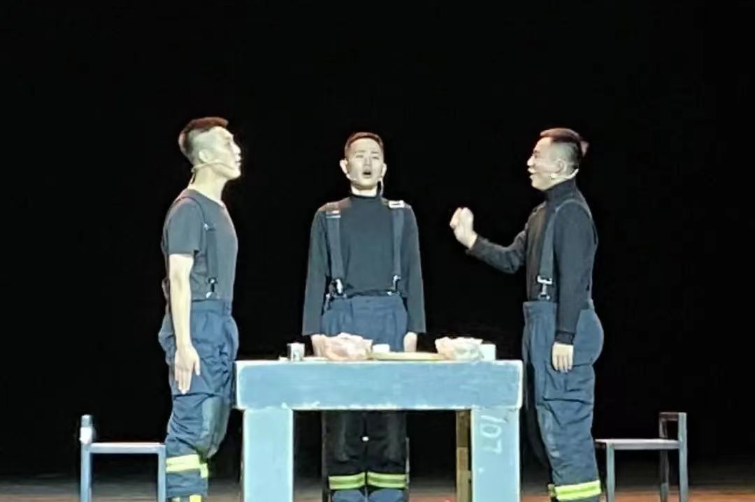 刘琼教授导演，云南艺术学院戏剧学院原创小品《请别忘记》入选文旅部首届全国小戏小品展演